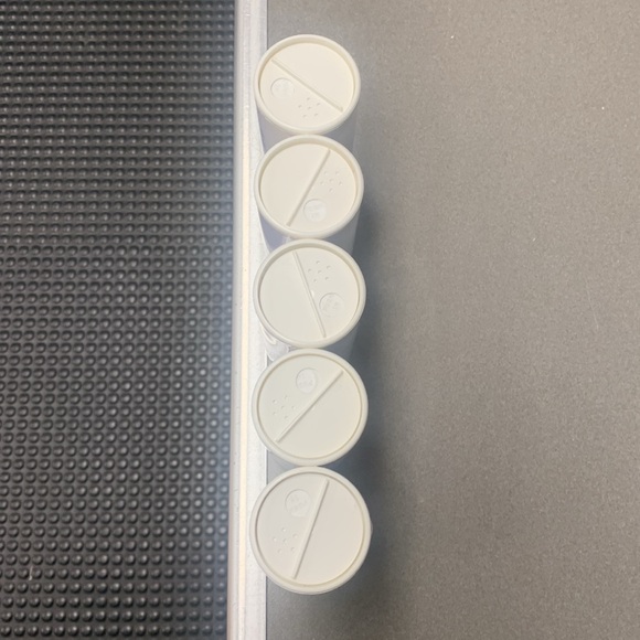 Avon Crystal Aura Shimmering Body Powder Vintage Rare Factory Sealed - Picture 7 of 12